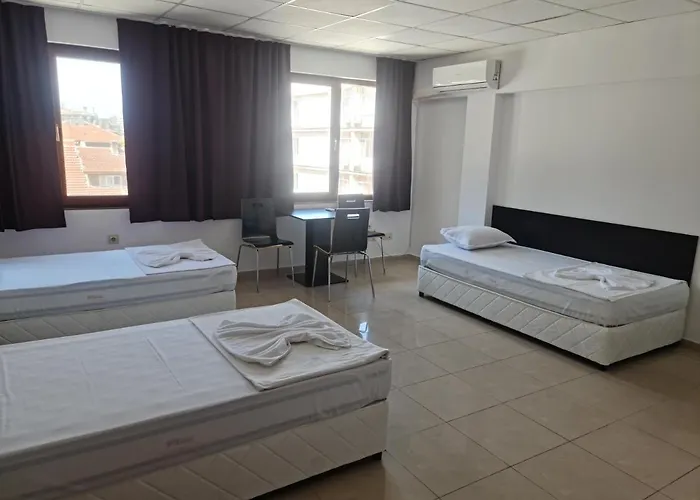 за гости крум * Бургас